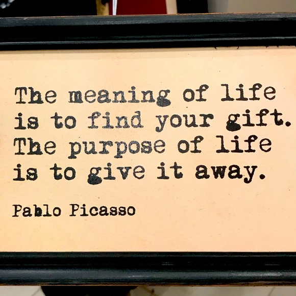 MEET YOUR POSHER - Picture 1 of 9